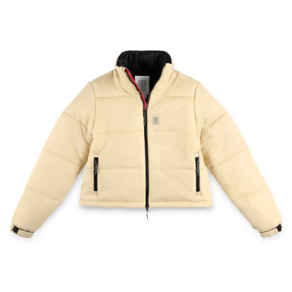 NWOT Topo Designs Mountain Puffer Jacket in Cream. Size Small. Cropped.